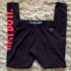 Nike leggings small size
